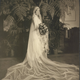 Illustration for article titled Vintage bride photos